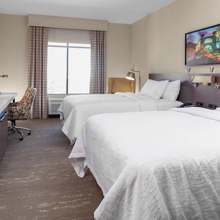 Hilton Garden Inn Waco Buitenkant foto