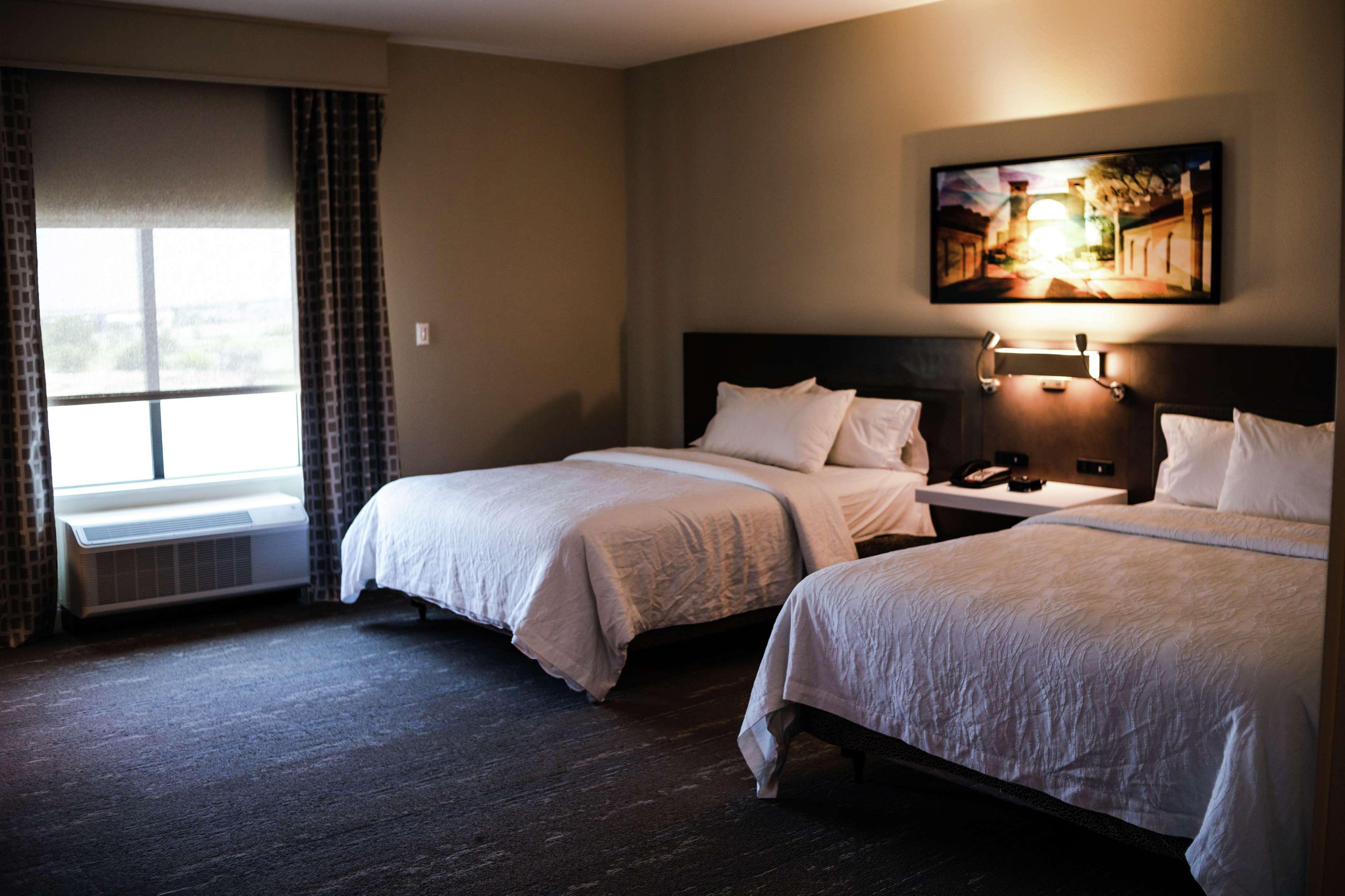 Hilton Garden Inn Waco Buitenkant foto